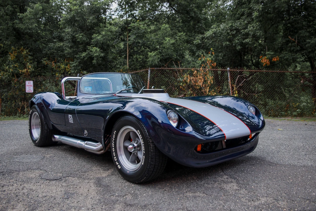 Factory Five Roadster - Image 24 of 31