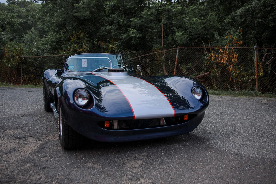 Factory Five Roadster - Image 19 of 31