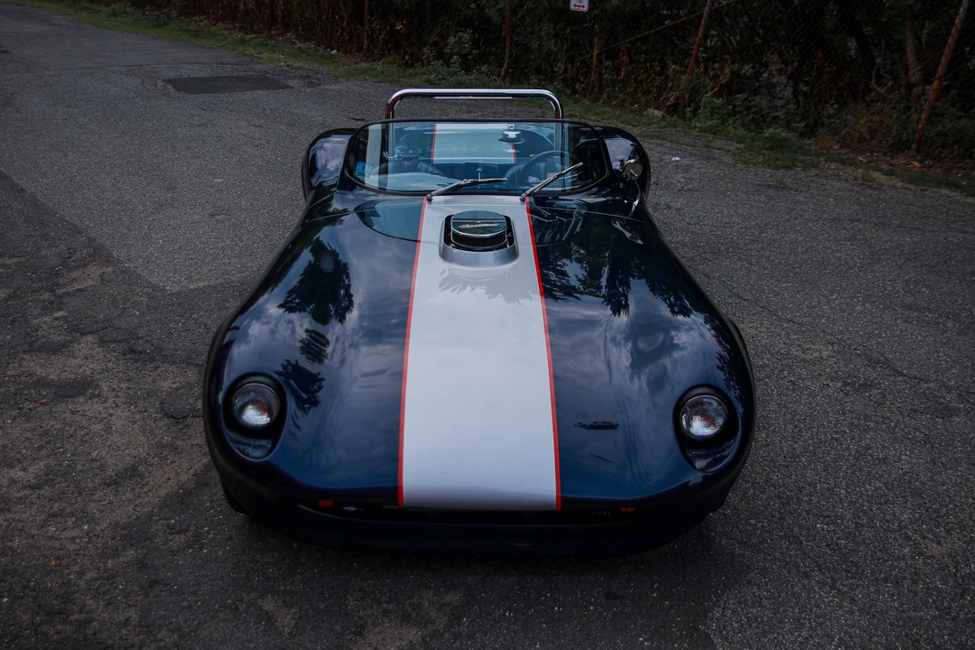 Factory Five Roadster - Image 18 of 31