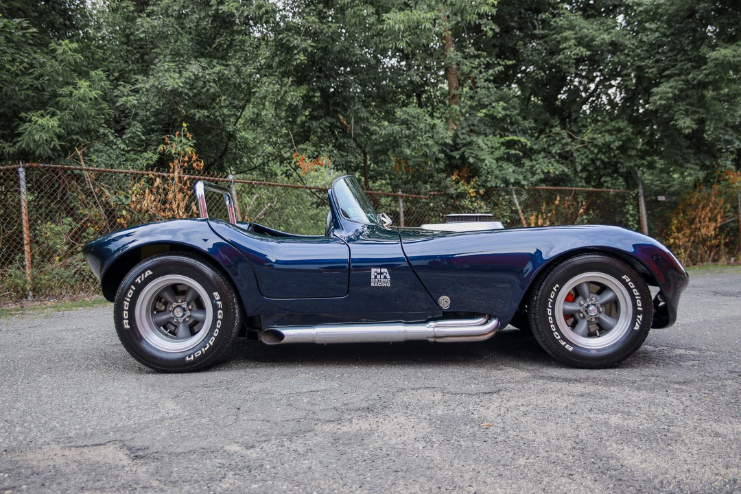 Factory Five Roadster - Image 31 of 31