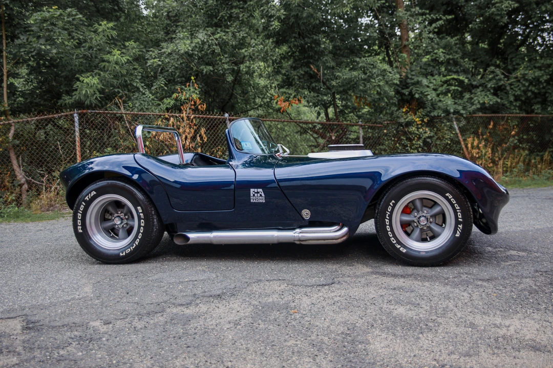 Factory Five Roadster - Image 30 of 31