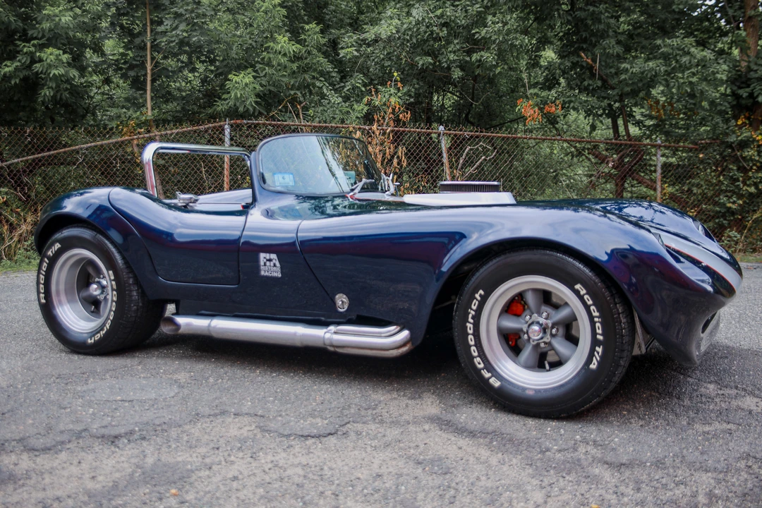 Factory Five Roadster - Image 27 of 31