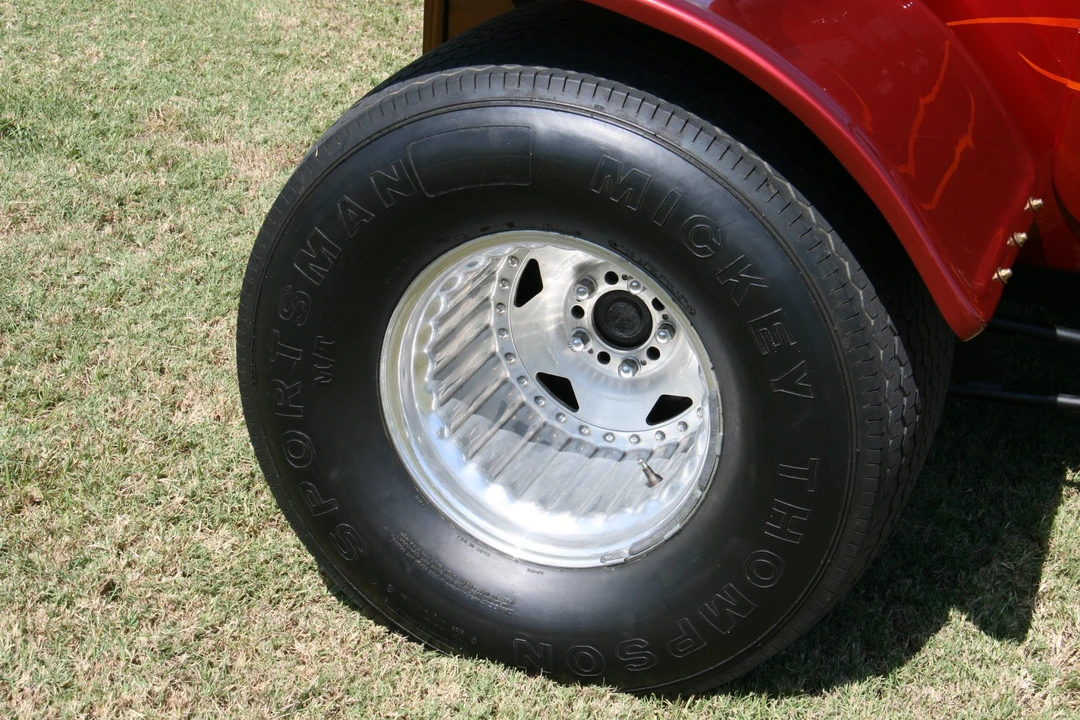 Ford Hot Rod - Image 28 of 31