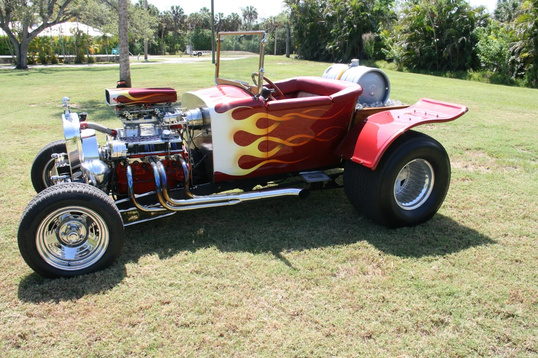 Ford Hot Rod - Image 5 of 31