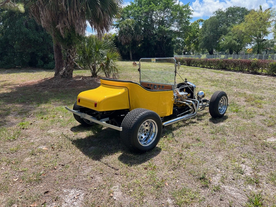 Ford Hot Rod - Image 10 of 31