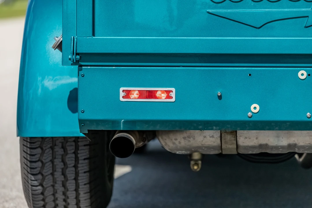 Willys Pickup - Image 14 of 31