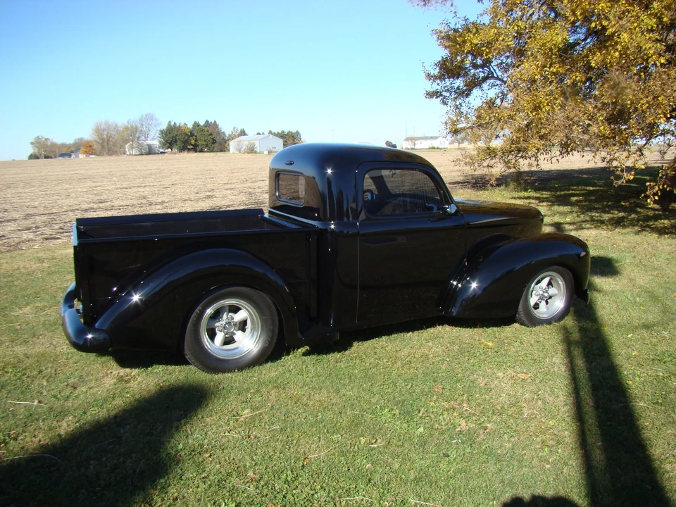 Willys Pickup - Image 11 of 31