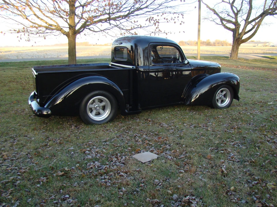 Willys Pickup - Image 10 of 31