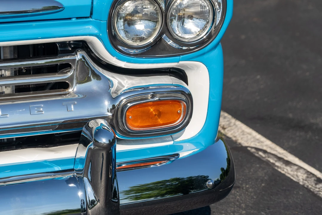 1958 Chevrolet Task Force - Image 22 of 31