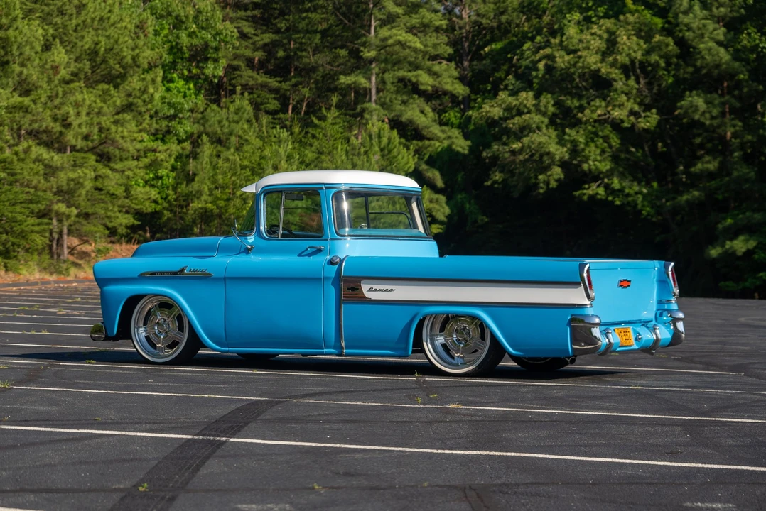 1958 Chevrolet Task Force - Image 9 of 31