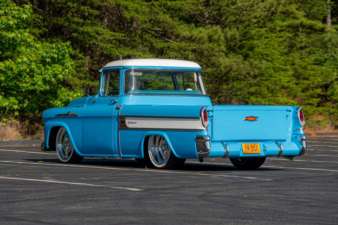 1958 Chevrolet Task Force - Image 8 of 31