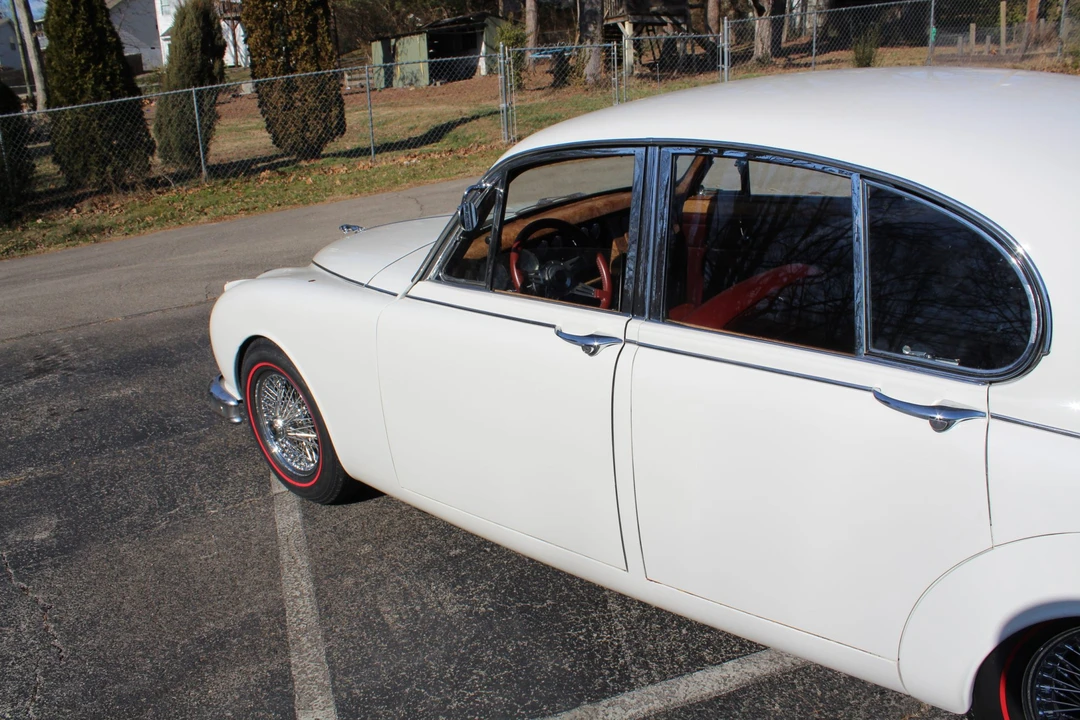 1961 Jaguar Mark II - Image 19 of 31