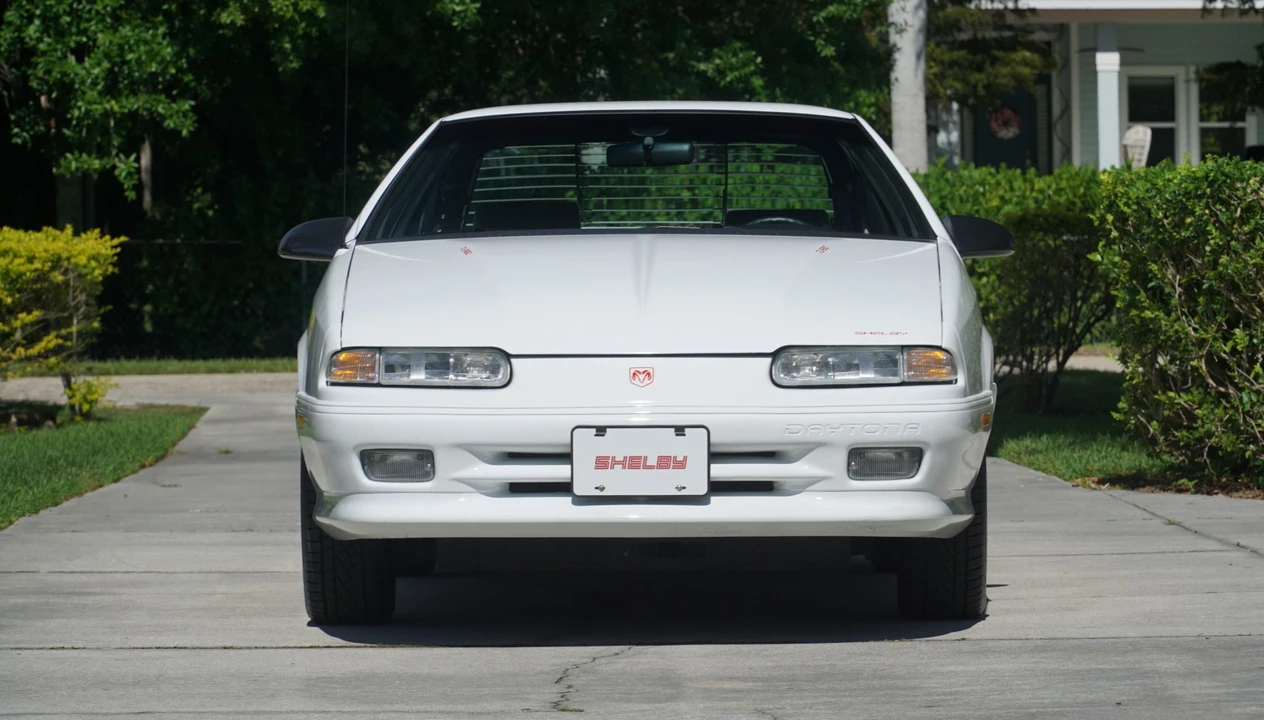 1992 Dodge Daytona - Image 7 of 31