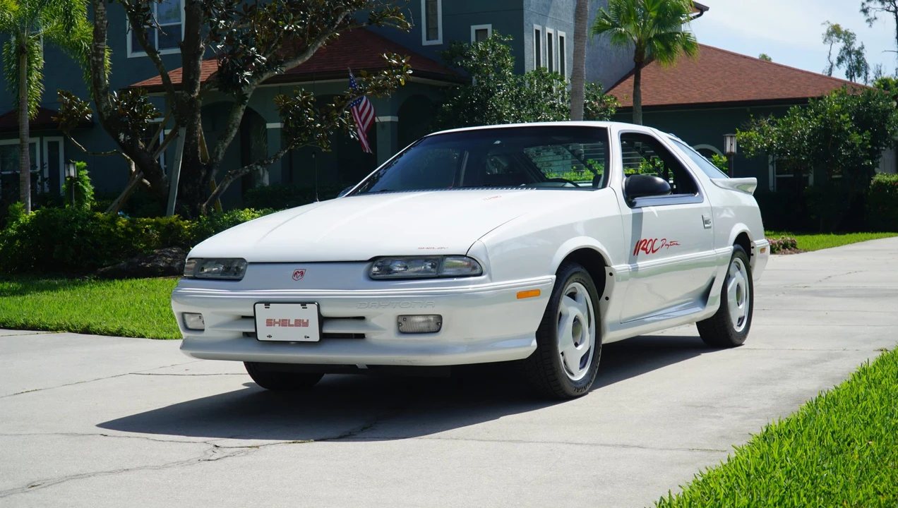 1992 Dodge Daytona - Image 6 of 31