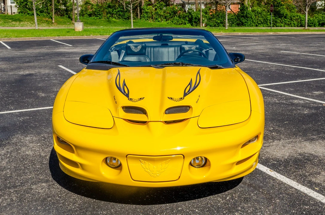 2002 Pontiac Firebird Trans Am 4th Gen - Image 15 of 31