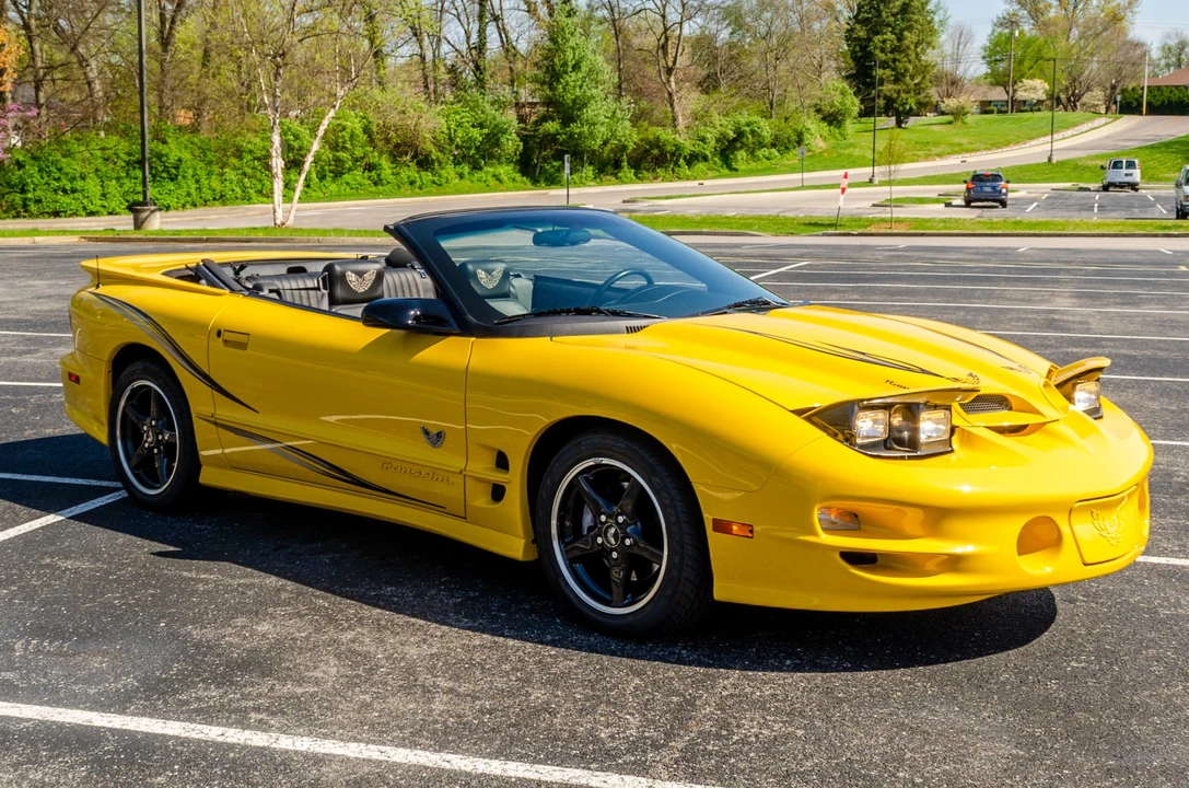 2002 Pontiac Firebird Trans Am 4th Gen - Image 25 of 31