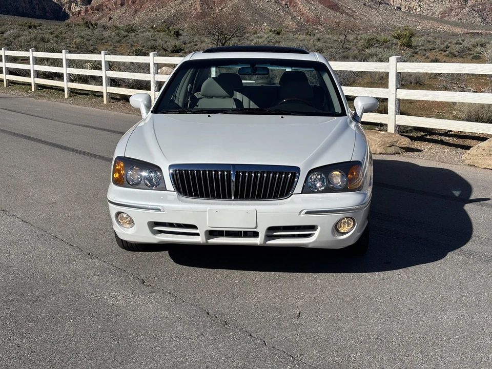 2003 Hyundai - Image 4 of 31