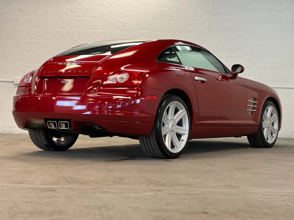 2005 Chrysler Crossfire - Image 27 of 31
