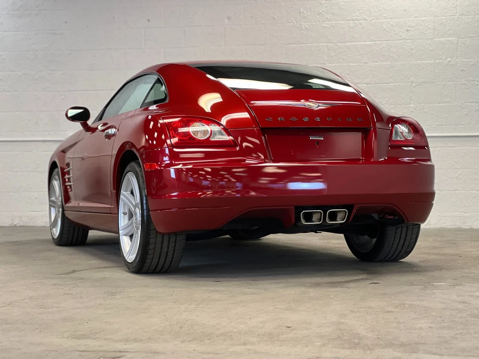 2005 Chrysler Crossfire - Image 19 of 31
