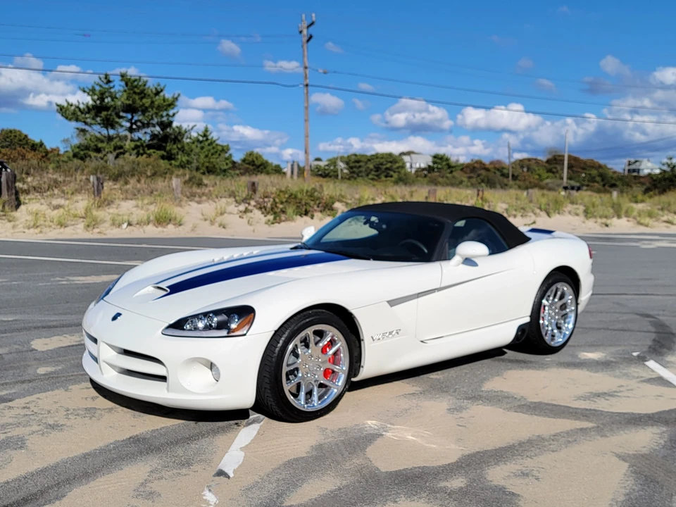 2005 Dodge Viper 3rd Gen - Image 23 of 31
