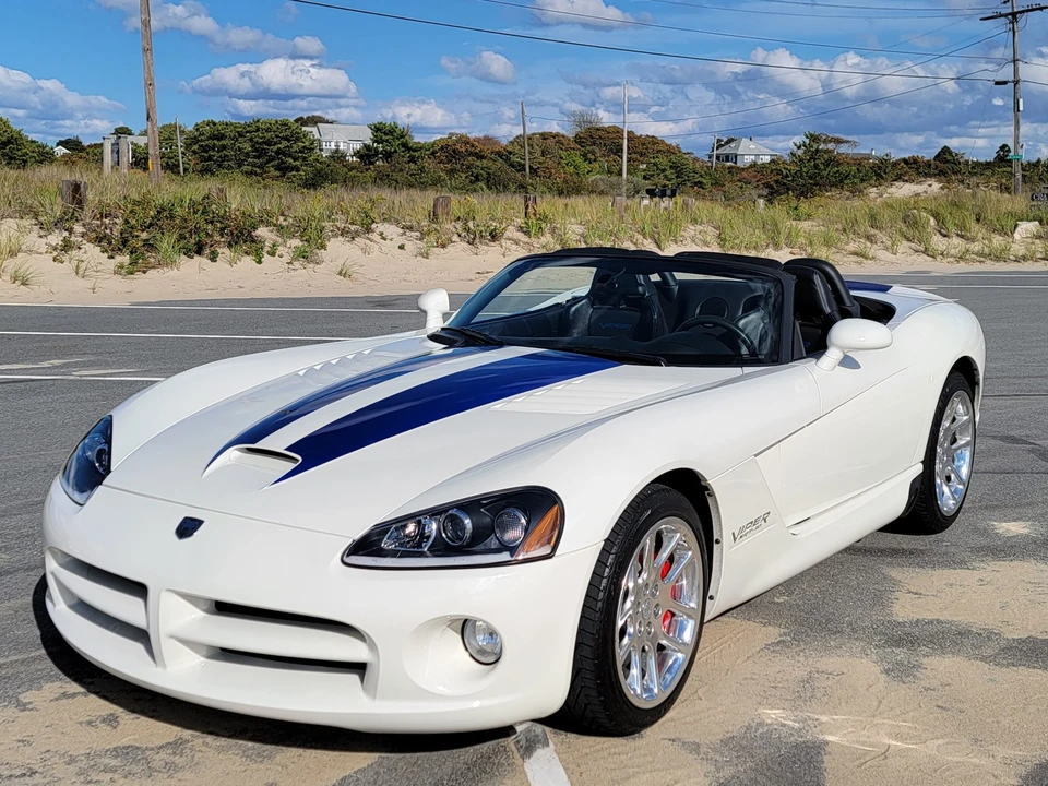 2005 Dodge Viper 3rd Gen - Image 4 of 31