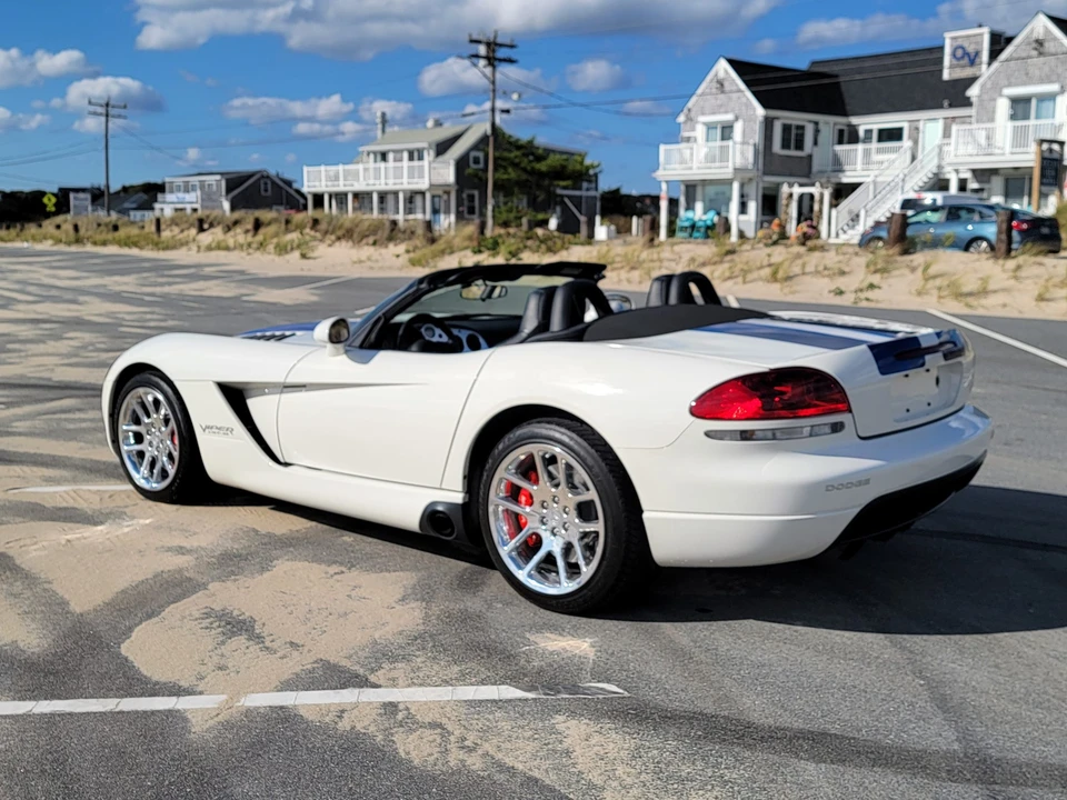 2005 Dodge Viper 3rd Gen - Image 19 of 31