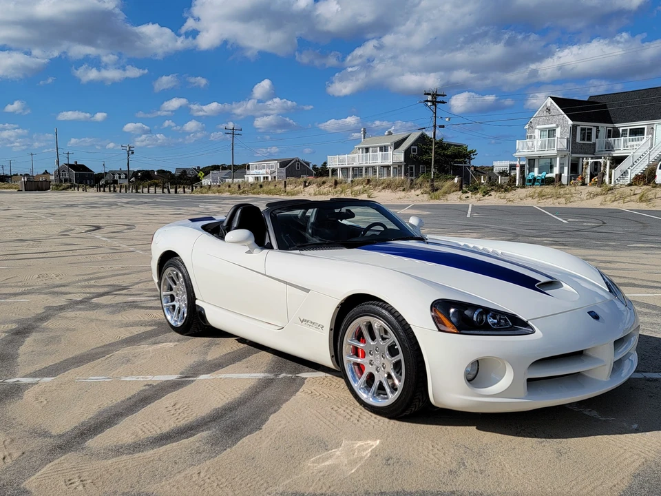 2005 Dodge Viper 3rd Gen - Image 10 of 31