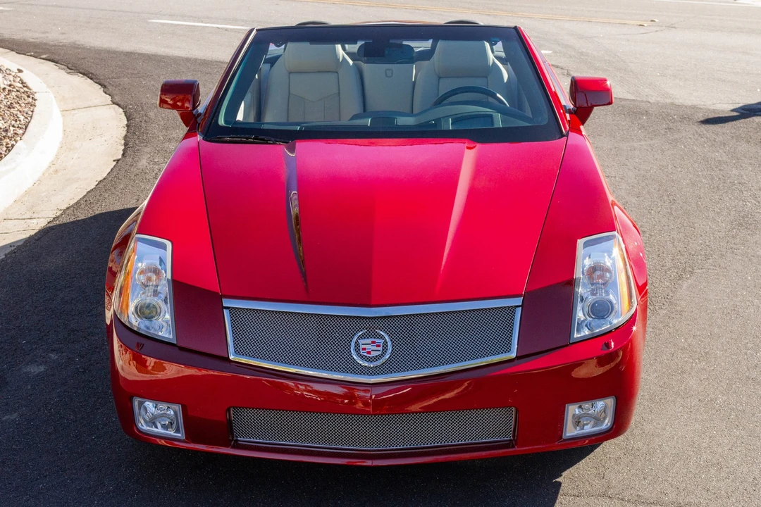 2006 Cadillac XLR-V - Image 6 of 31