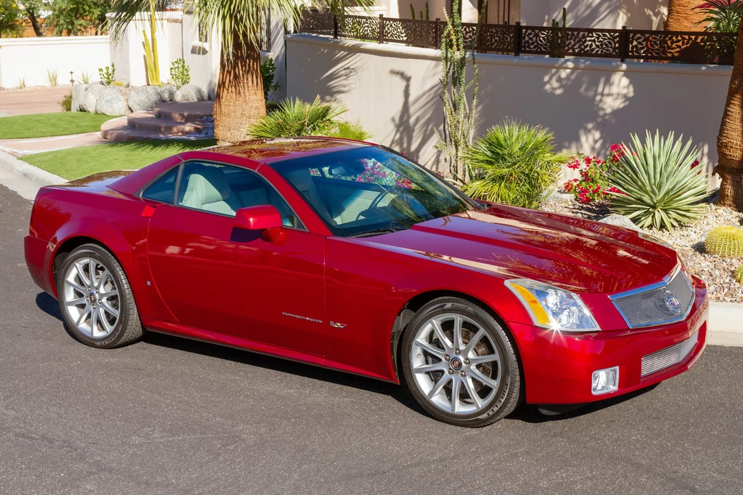 2006 Cadillac XLR-V - Image 16 of 31