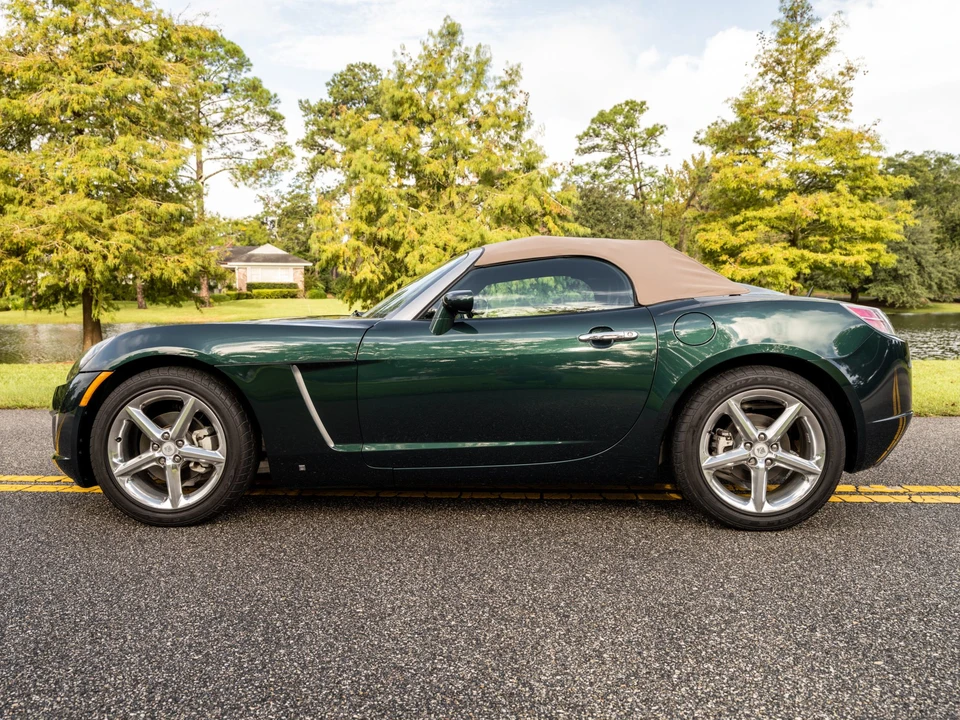 2007 Saturn Sky Red Line - Image 9 of 31