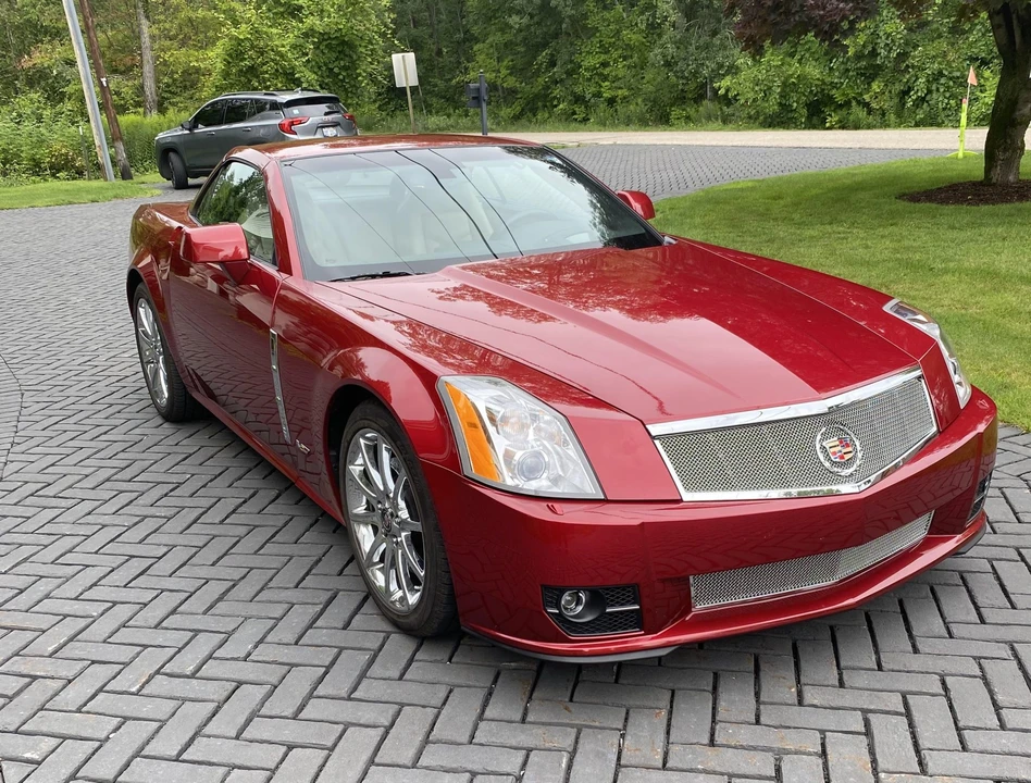 2009 Cadillac XLR-V - Image 6 of 31