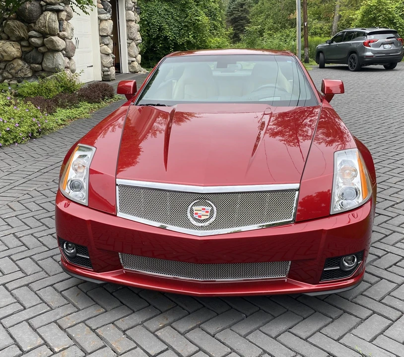 2009 Cadillac XLR-V - Image 3 of 31