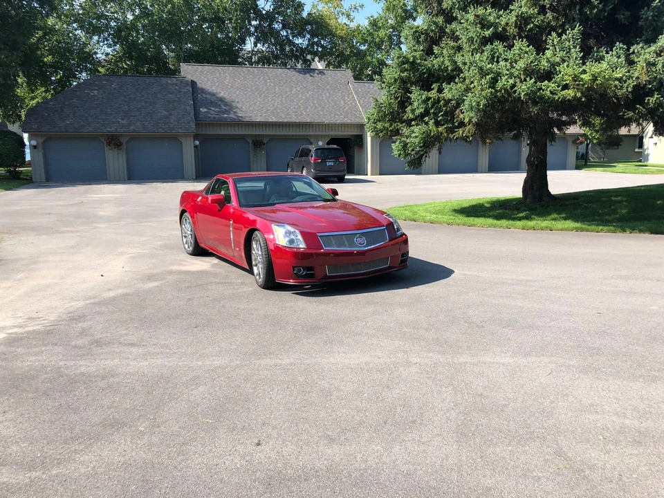 2009 Cadillac XLR-V - Image 16 of 31