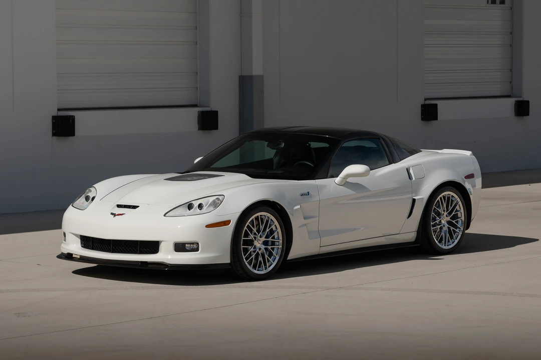 2011 Chevrolet Corvette C6 ZR1 - Image 4 of 31