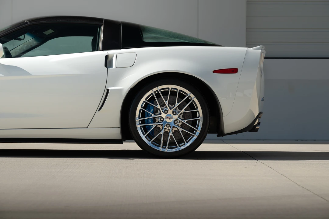 2011 Chevrolet Corvette C6 ZR1 - Image 30 of 31