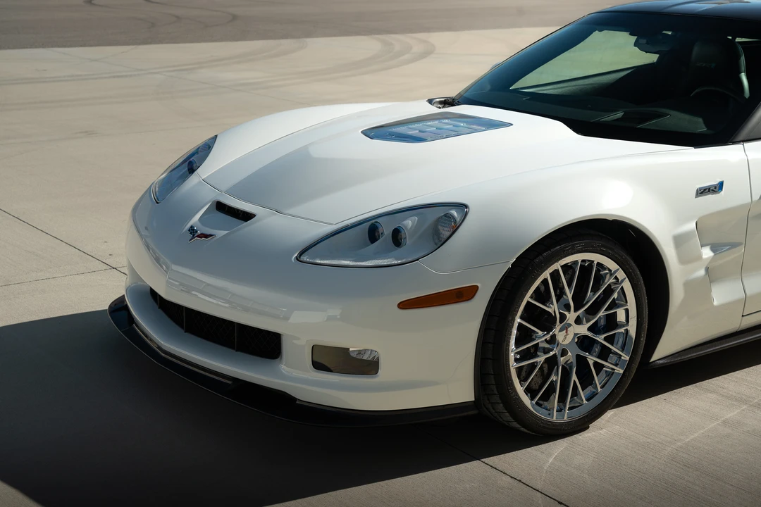 2011 Chevrolet Corvette C6 ZR1 - Image 27 of 31