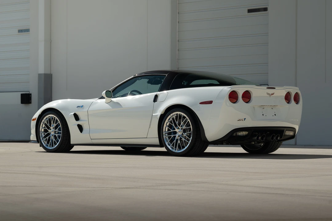 2011 Chevrolet Corvette C6 ZR1 - Image 11 of 31