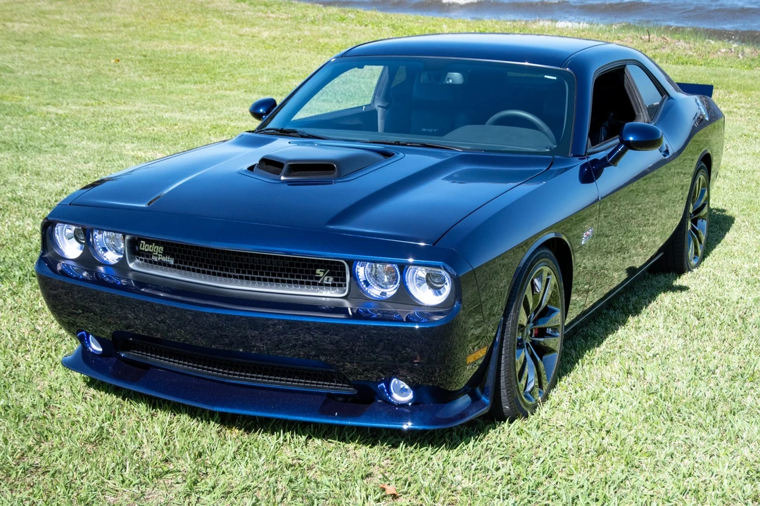 2014 Dodge Challenger SRT8 & 392 3rd Gen - Image 2 of 31
