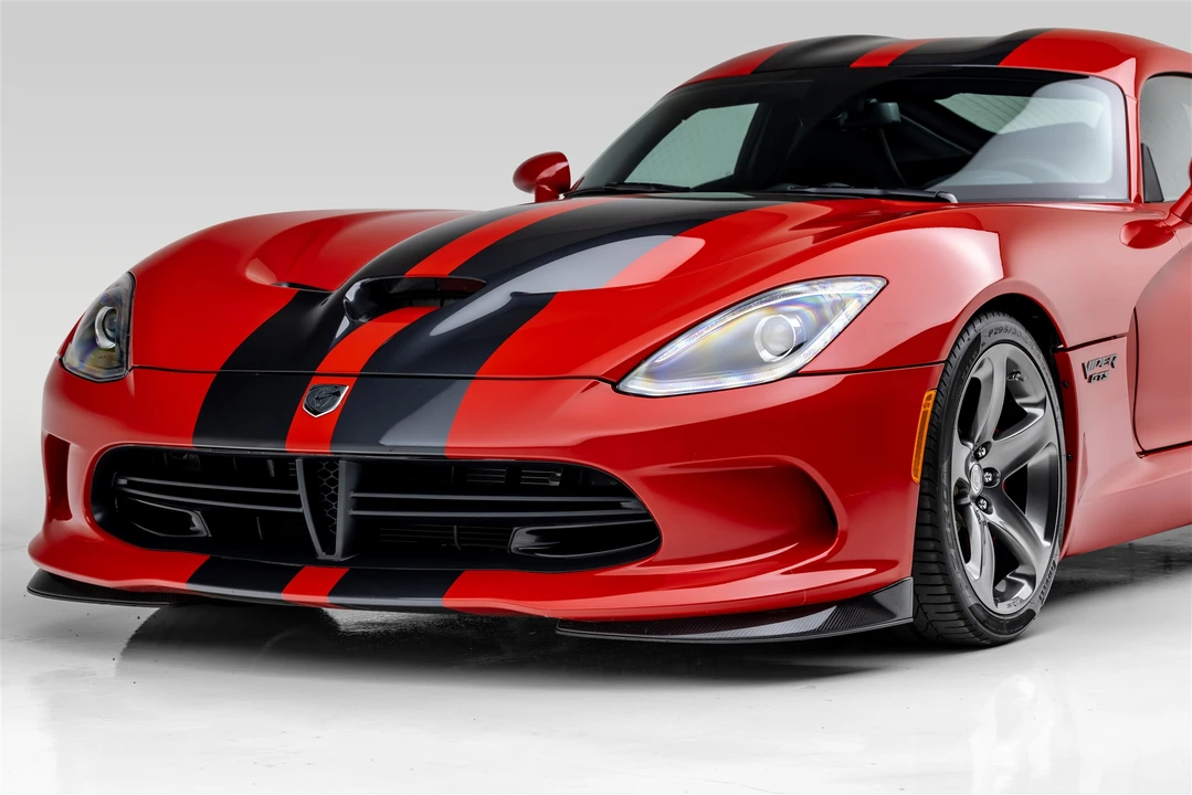 2015 Dodge Viper 5th Gen - Image 24 of 31
