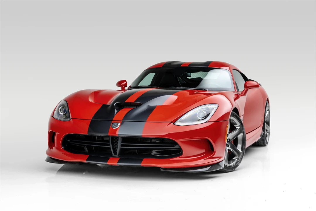 2015 Dodge Viper 5th Gen - Image 2 of 31