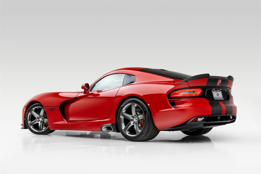 2015 Dodge Viper 5th Gen - Image 10 of 31