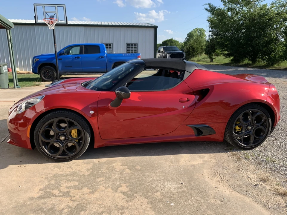 2016 Alfa Romeo 4C Spider - Image 4 of 31