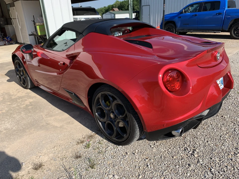 2016 Alfa Romeo 4C Spider - Image 5 of 31