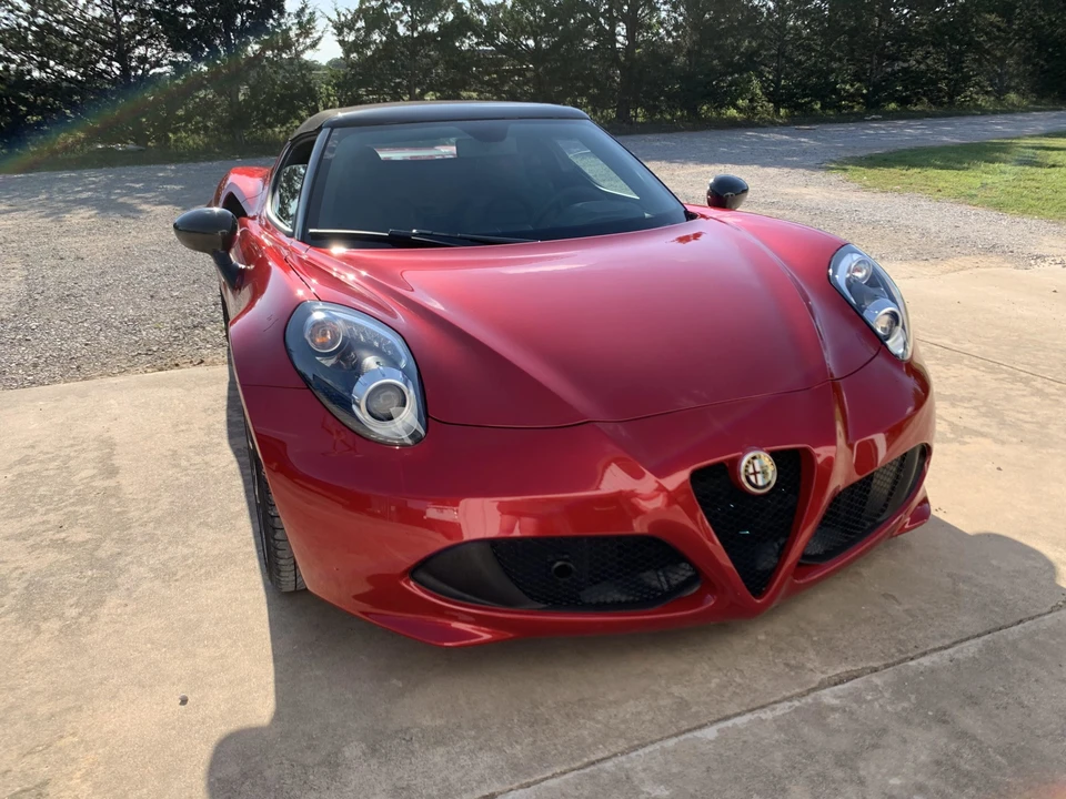 2016 Alfa Romeo 4C Spider - Image 12 of 31