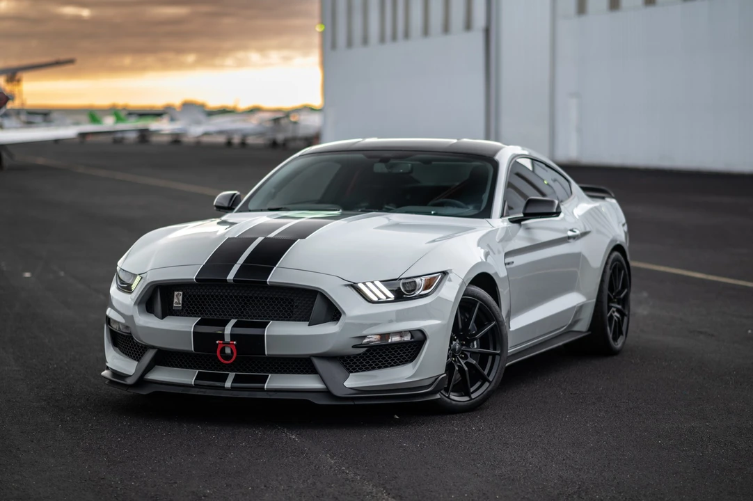 2016 Ford S550 Shelby Mustang GT350 - Image 2 of 31