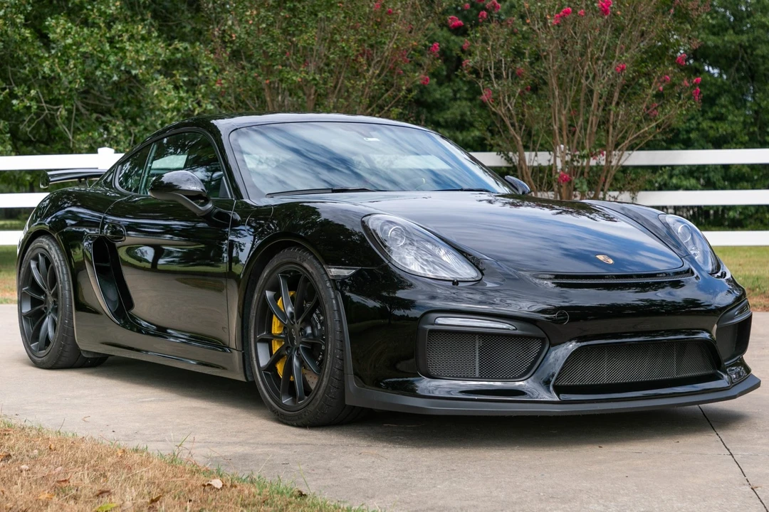 2016 Porsche 981 Cayman GT4 - Image 1 of 31