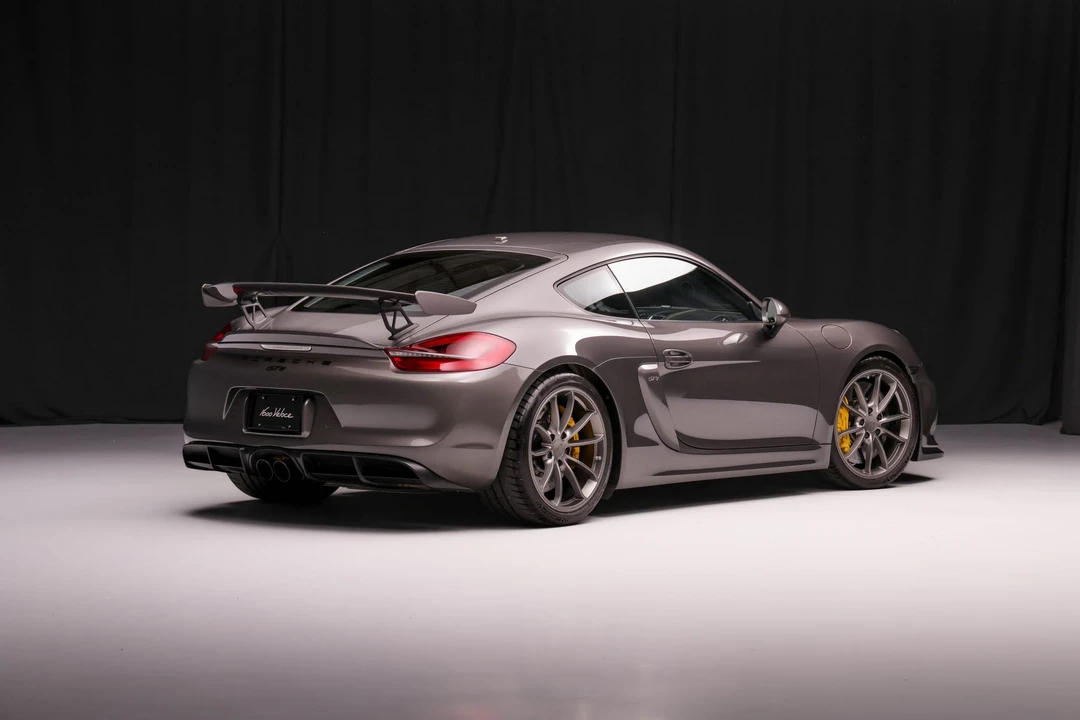 2016 Porsche 981 Cayman GT4 - Image 7 of 31
