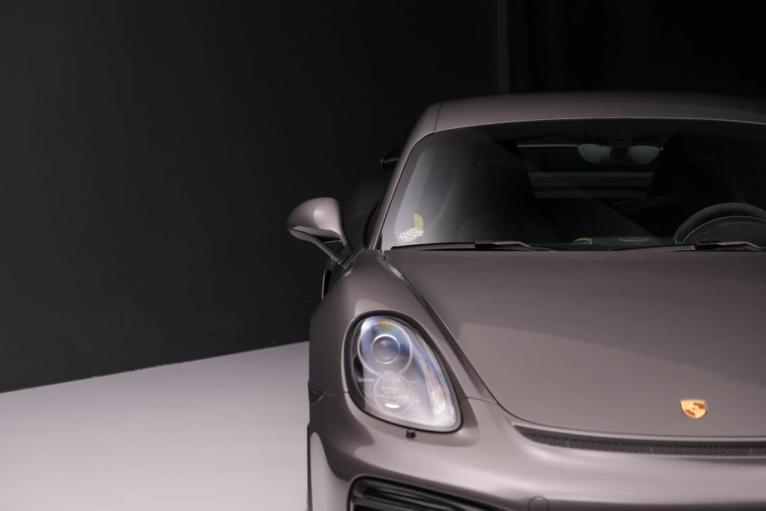 2016 Porsche 981 Cayman GT4 - Image 14 of 31