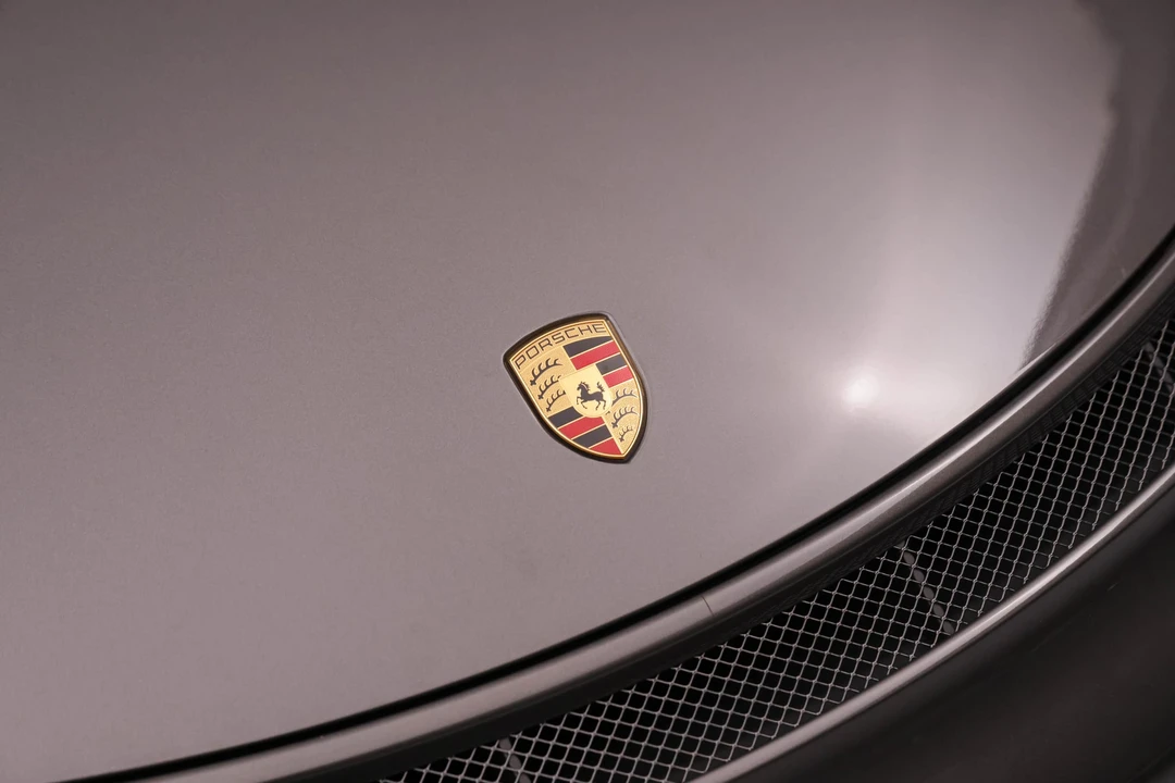 2016 Porsche 981 Cayman GT4 - Image 24 of 31