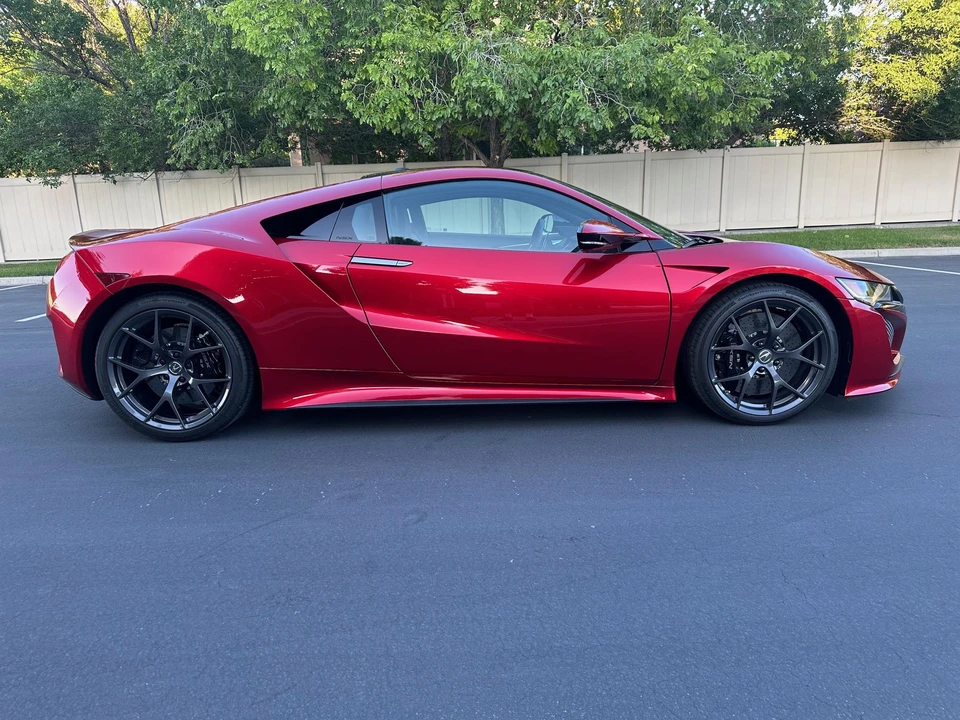 2017 Acura NC1 NSX - Image 11 of 31
